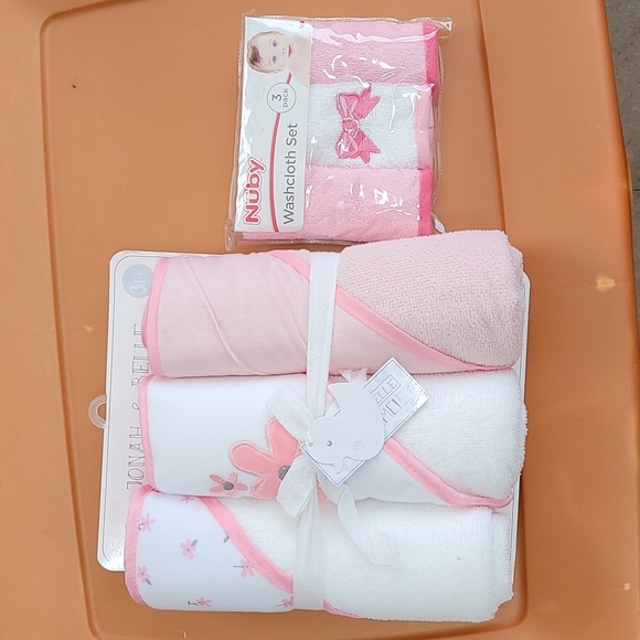 various Other Baby Hooded Towels And Washcloths Poshmark